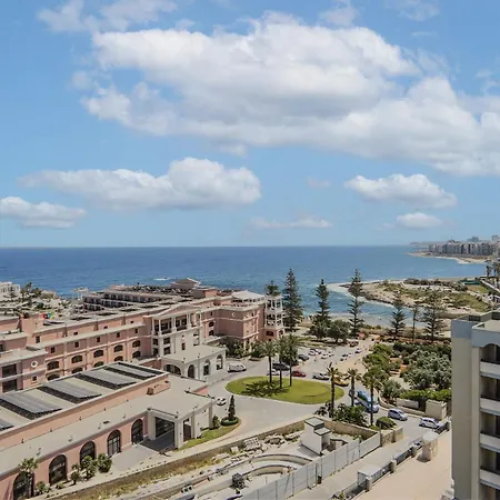 Elegant Penthouse With 5 Terraces & 180 Views In St Julian's By Solea *