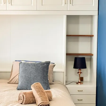 Apartment Elegant Penthouse With 5 Terraces & 180 Views In St Julian's By Solea Saint Julian's