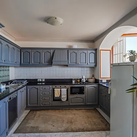 Elegant Penthouse With 5 Terraces & 180 Views In St Julian's By Solea Saint Julian's